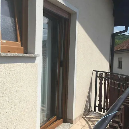 Alojamento de Turismo Rural Kmetija Francinovi Narin