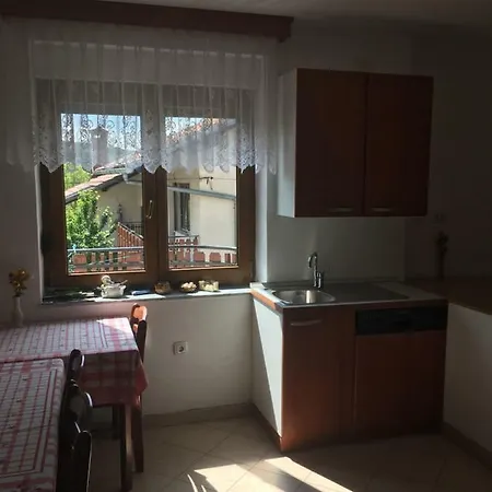 Kmetija Francinovi *